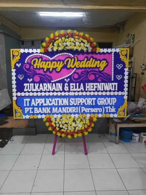 Papan Bunga di Paduraksa Pemalang